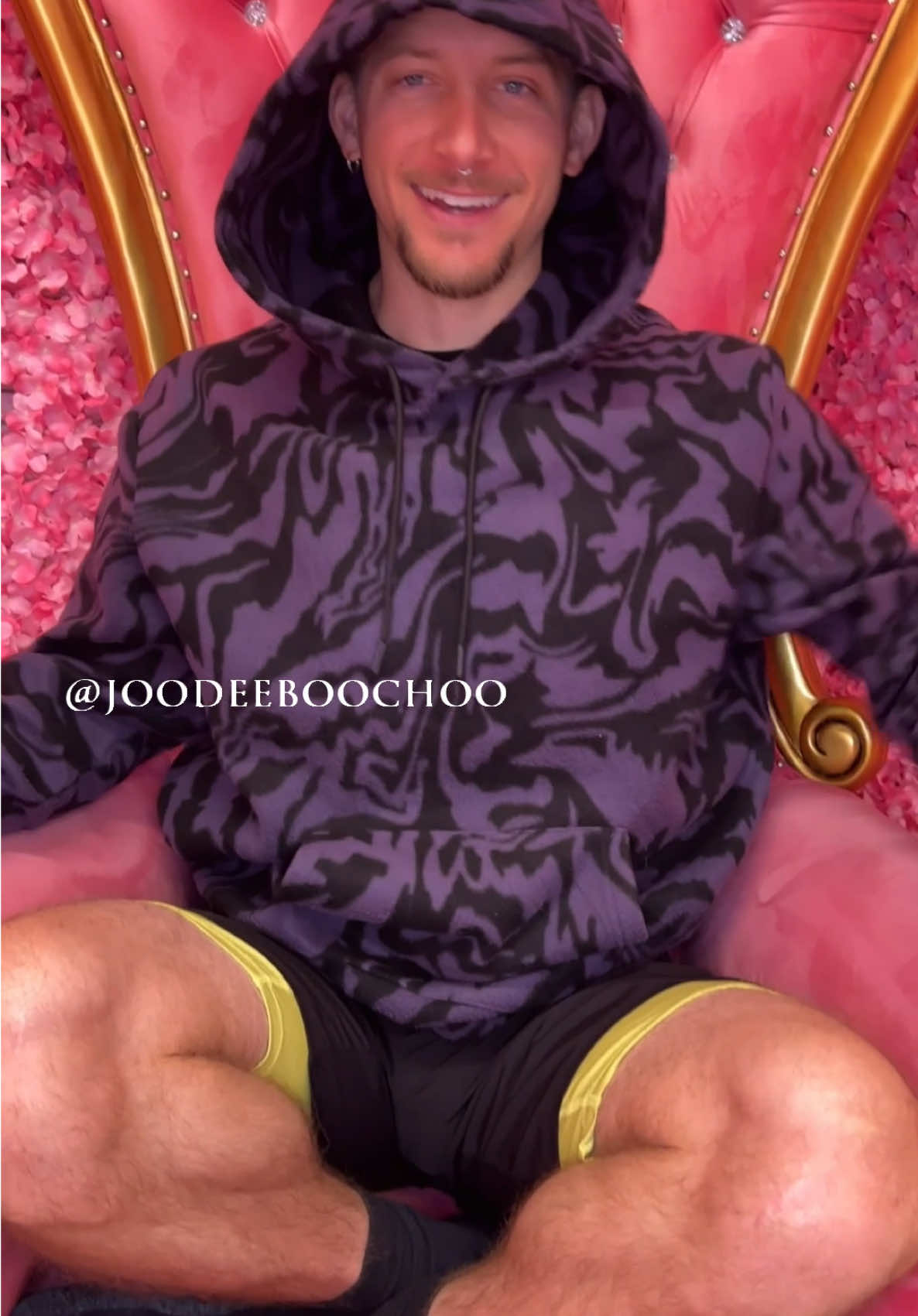 @Joodeeboochoo ASMR