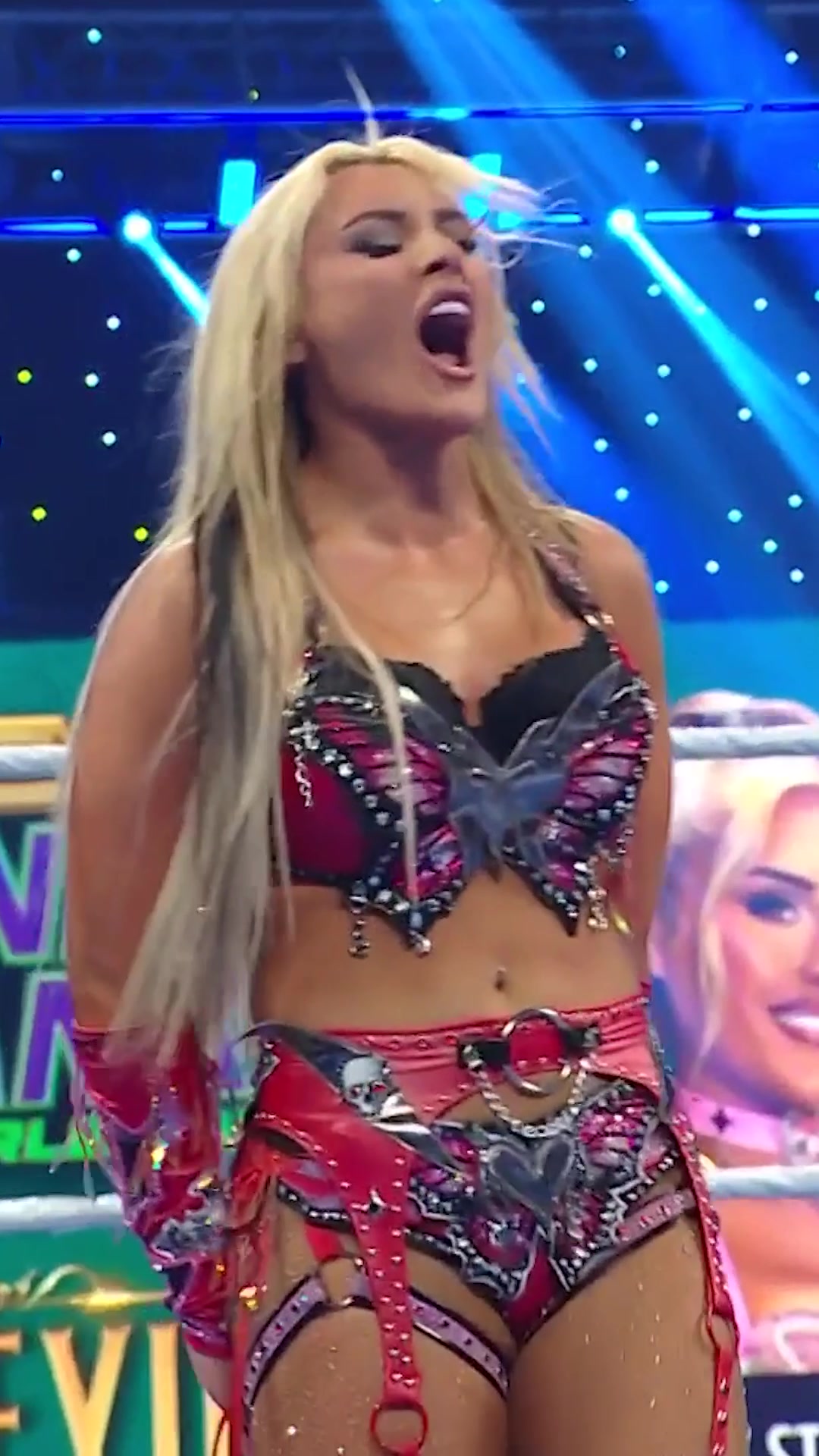 @WWE
