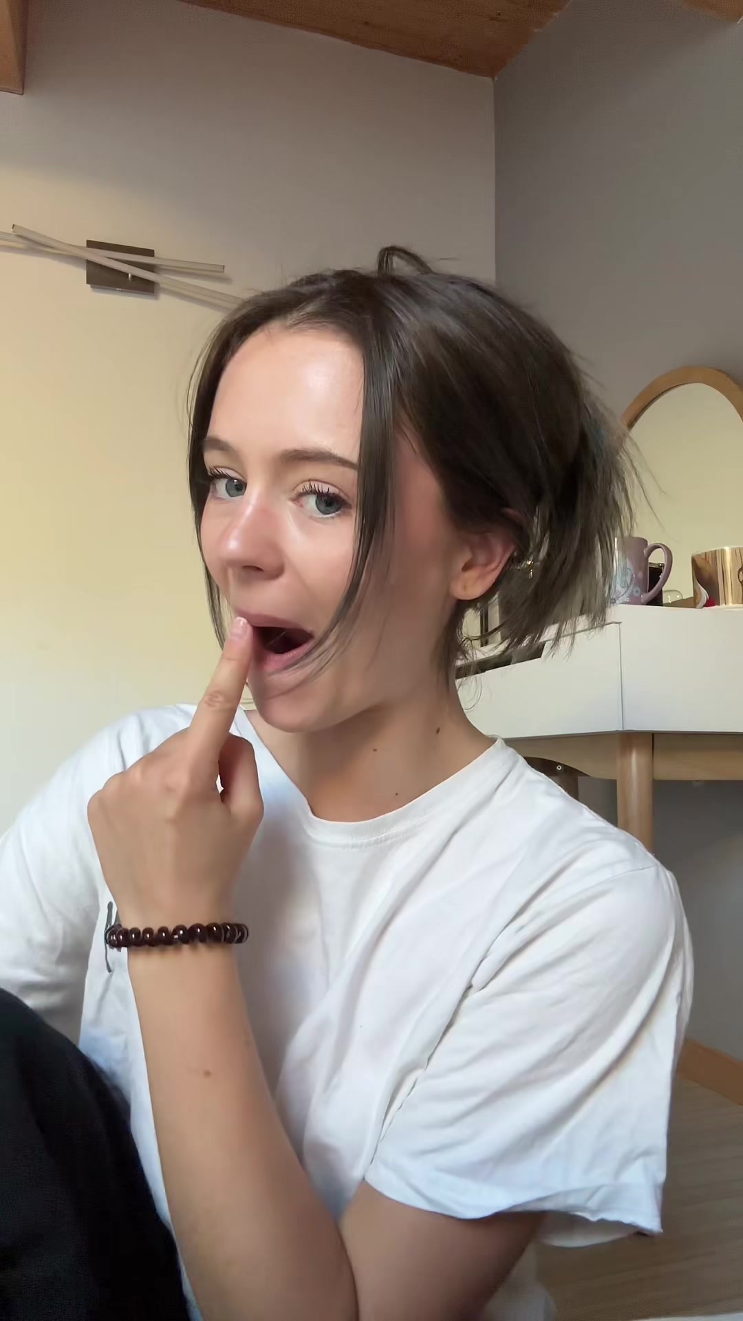 @naélie