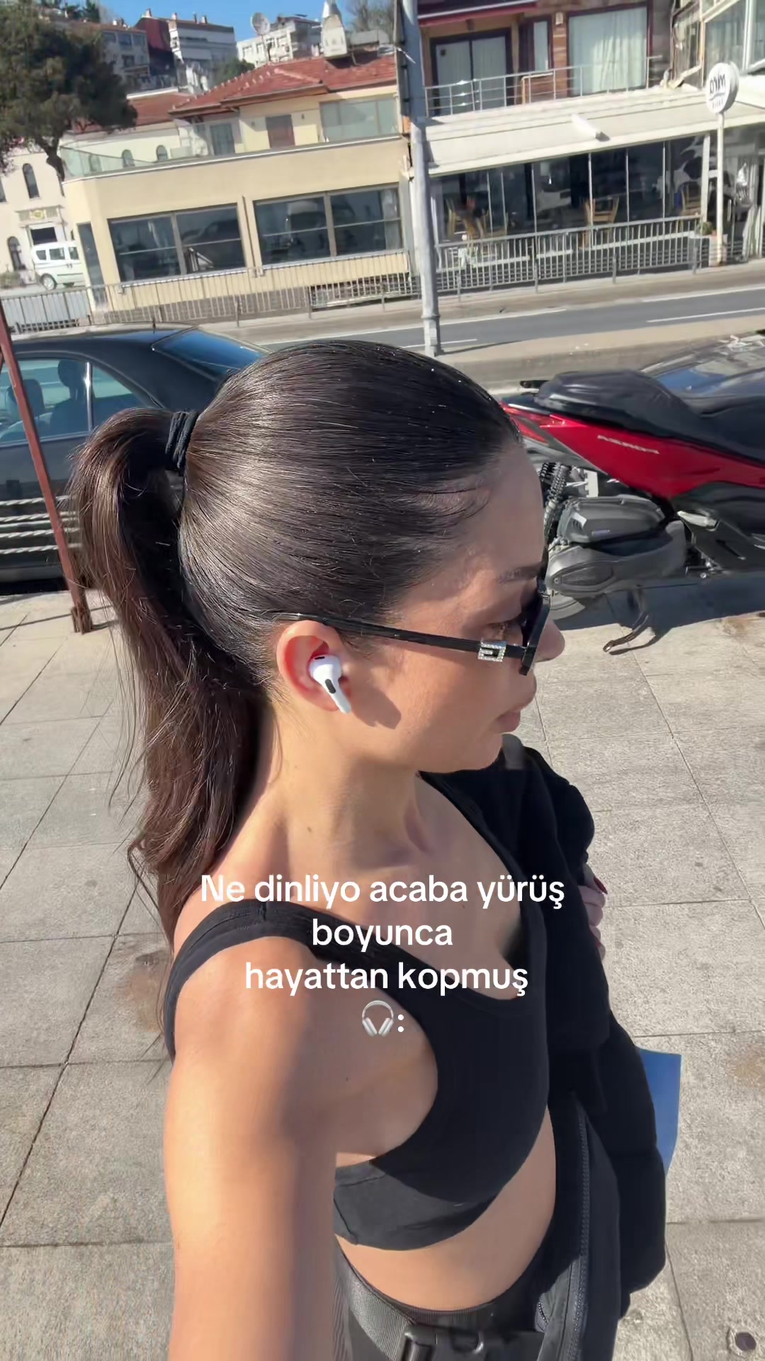 @Buseerenler