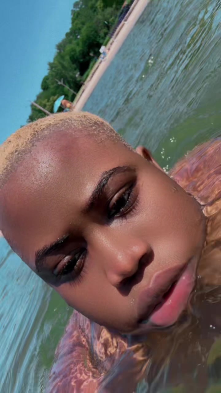 @Michaella 🦋