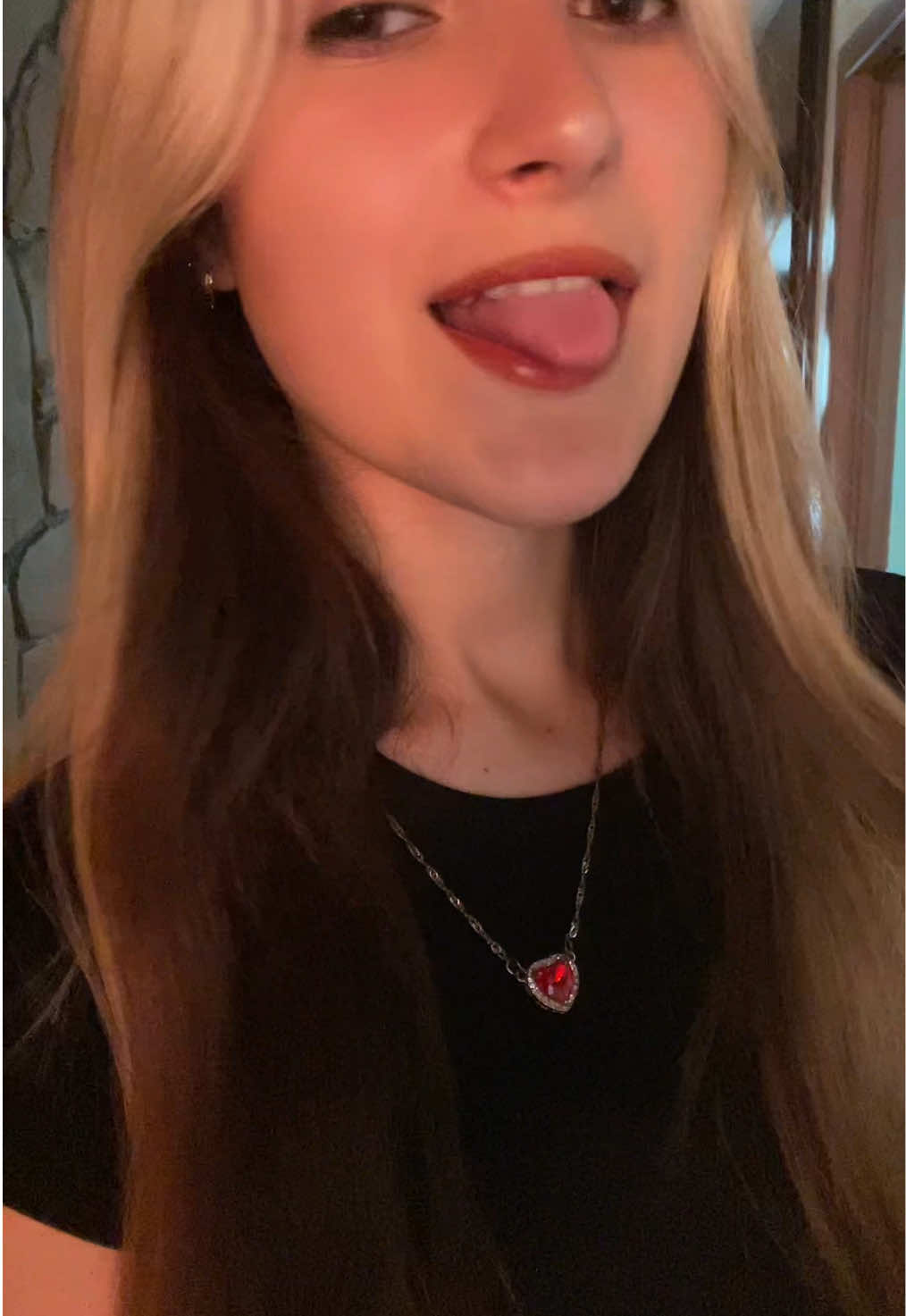 @🕷️