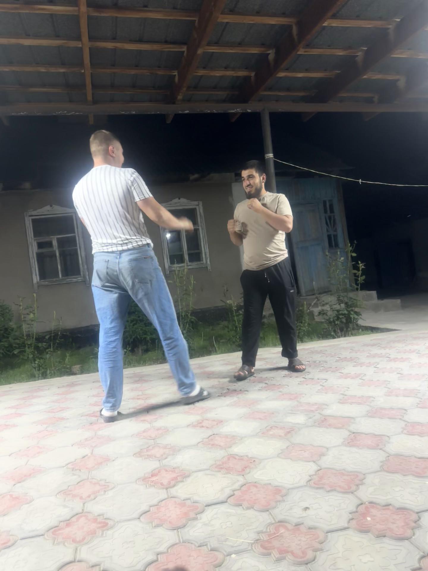 @عزيز_Aziz