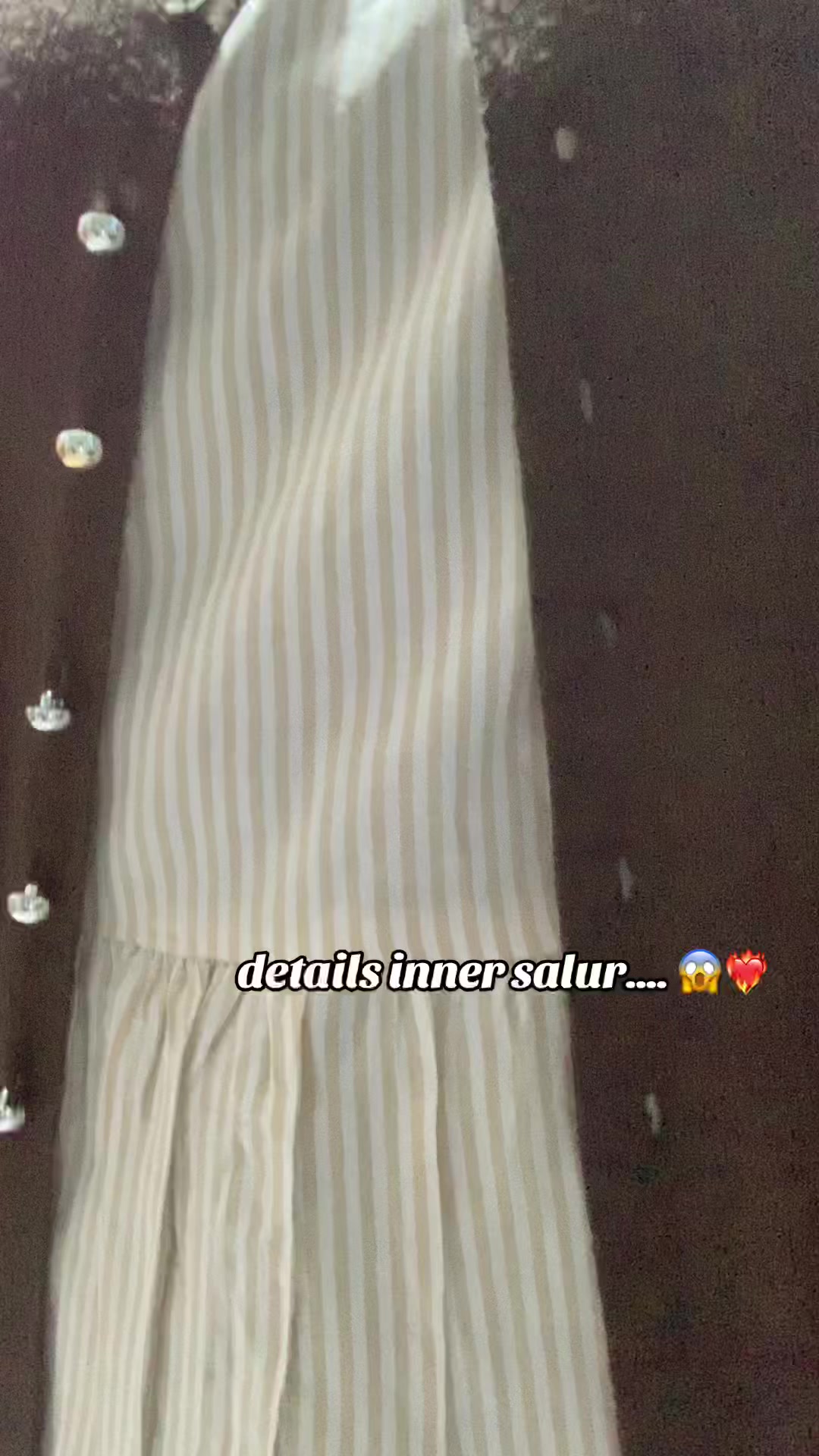 @Diniannn