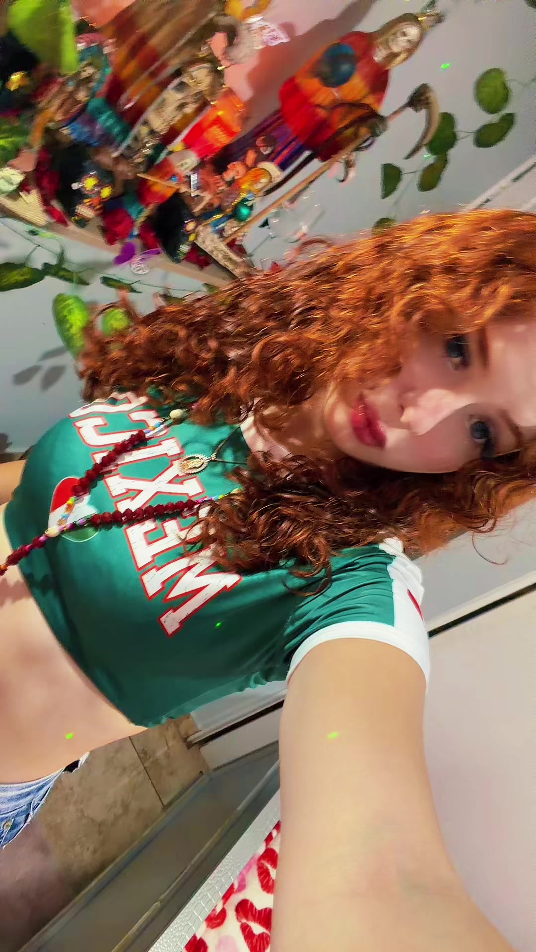 @lapelirroja87