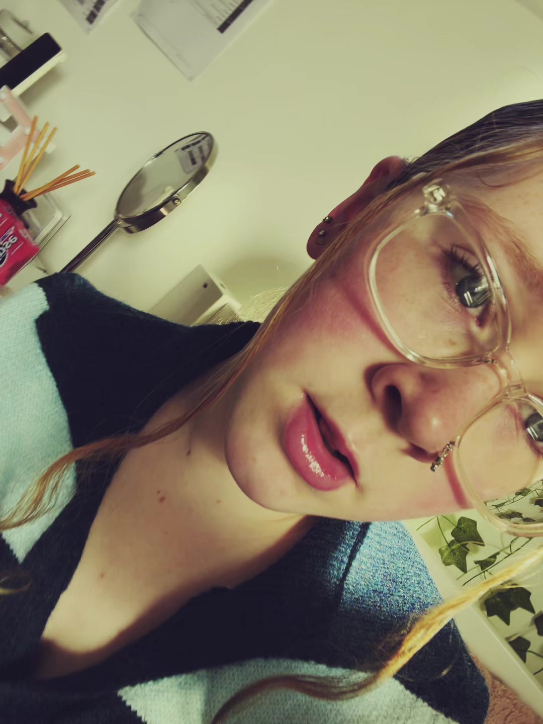 @Ellie's Spam ๐