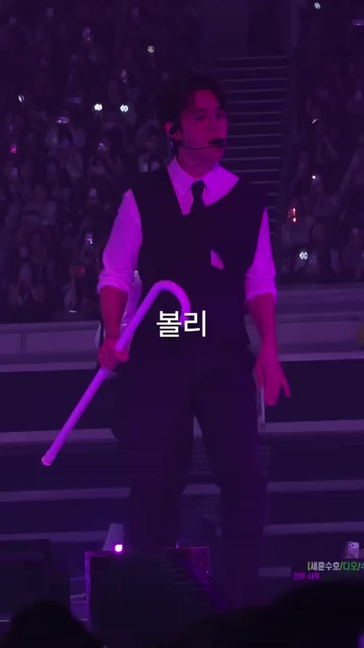 @Anidohkyung..🐧🐧☽̶☾