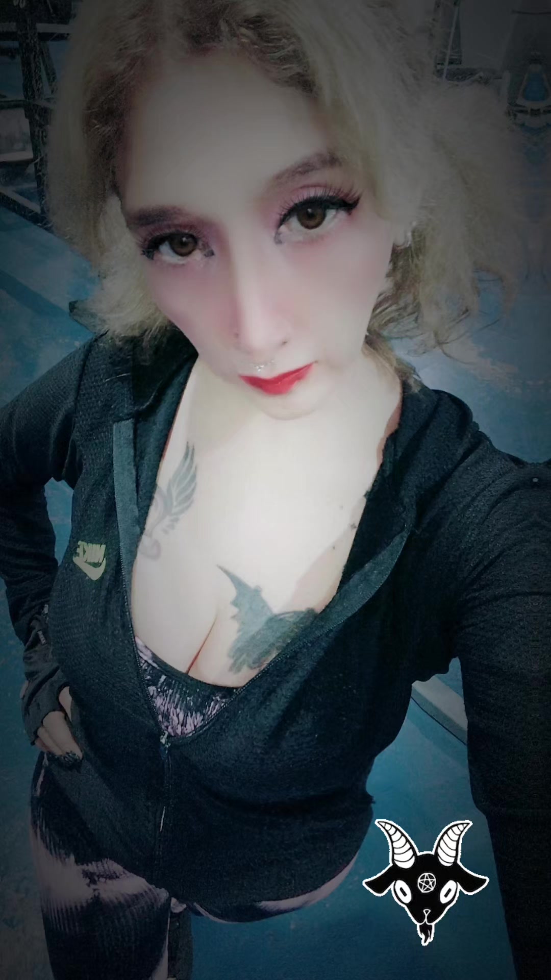 @🦇Emily vampire 🦇