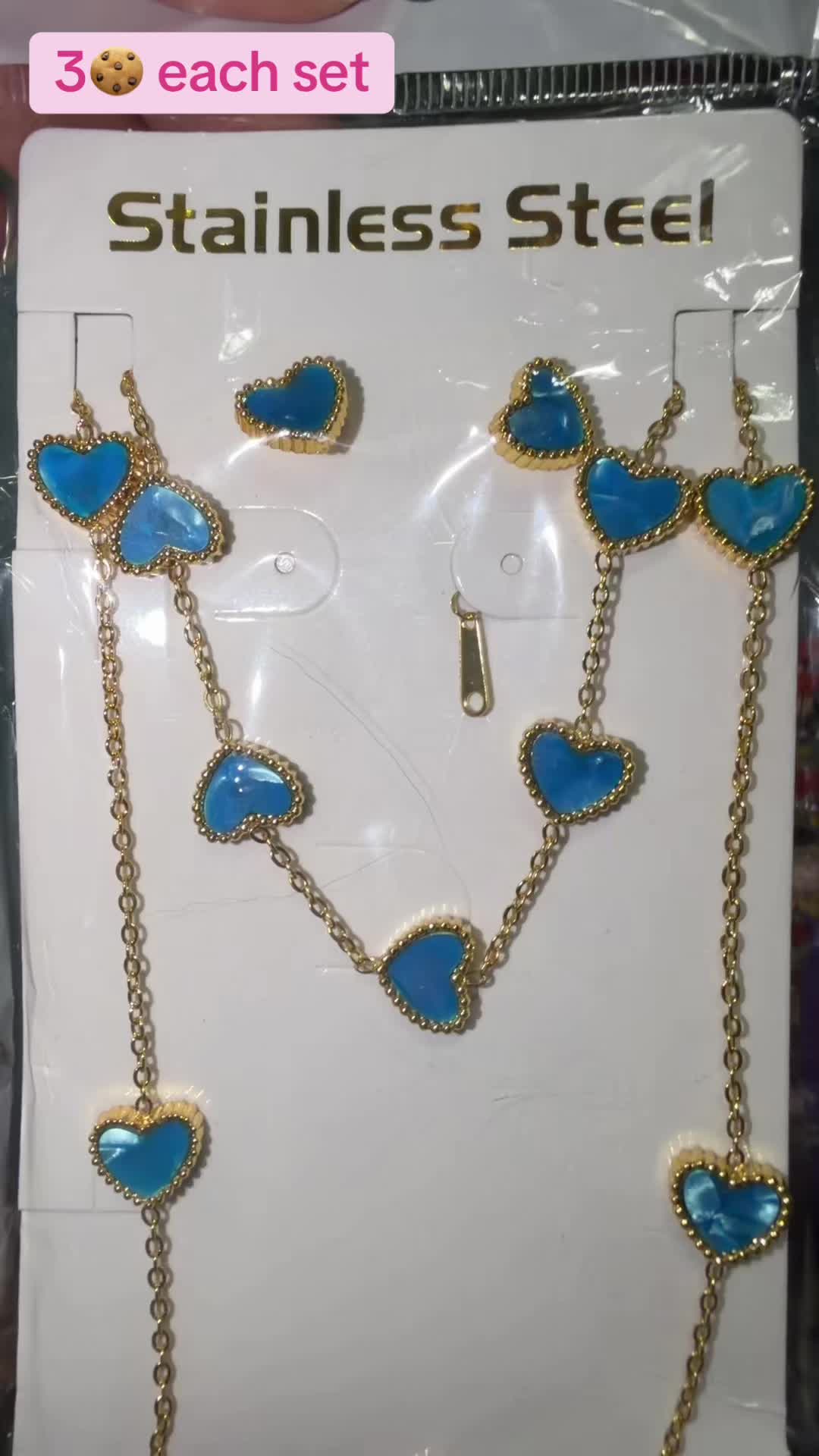 @Leidis Creations 1