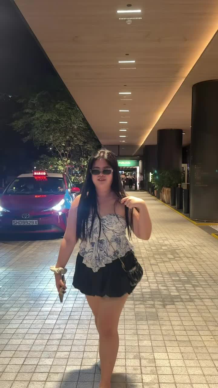 @萱