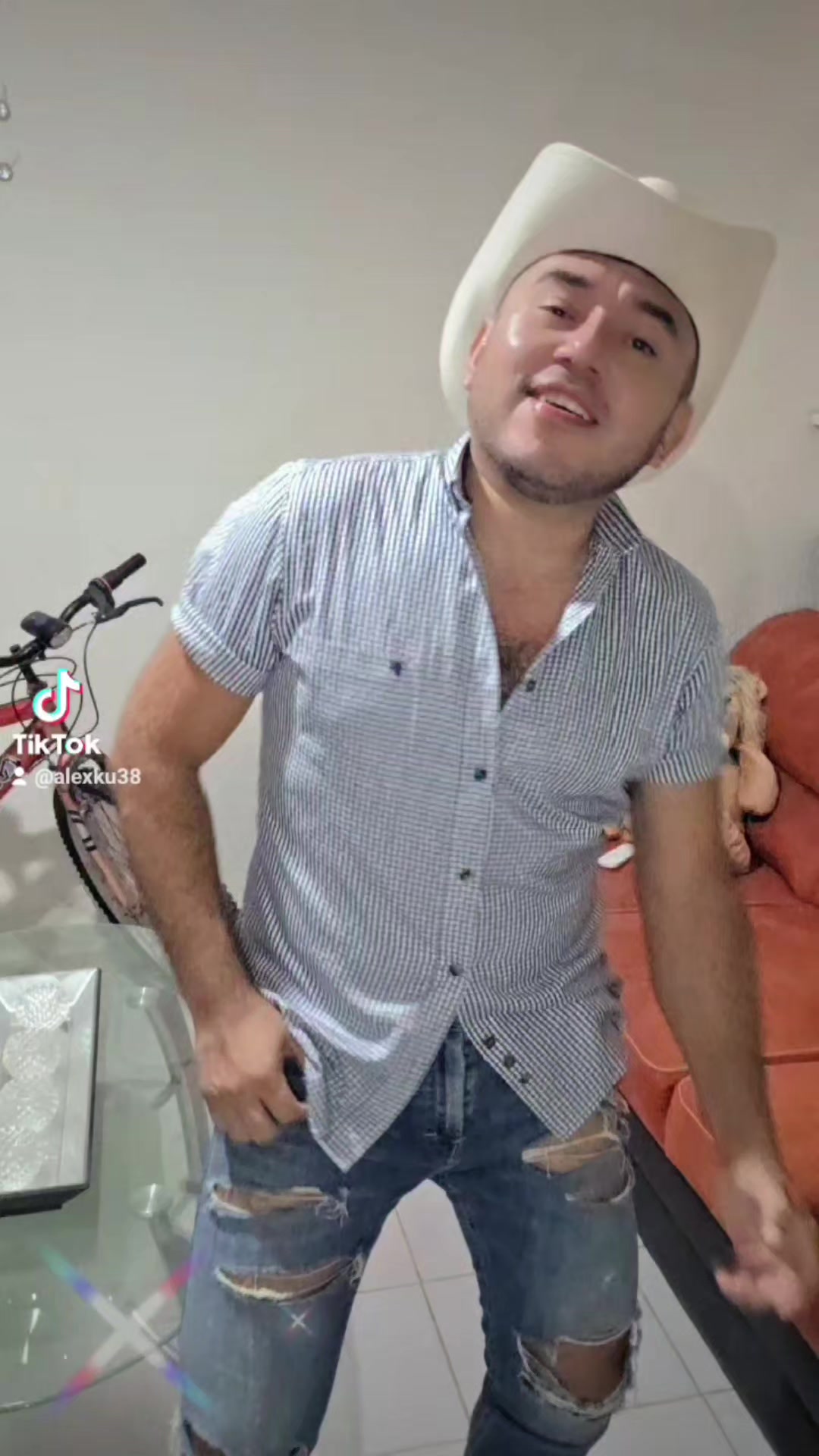 @El Alexito ๐บ๐ฉต
