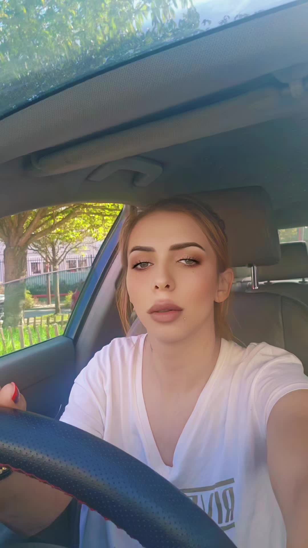 @denysa Denysa