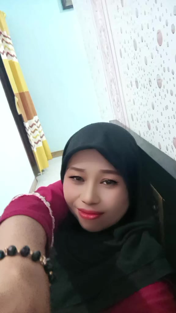 @user993524402554
