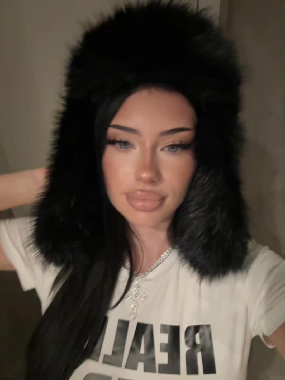 @Syndii69