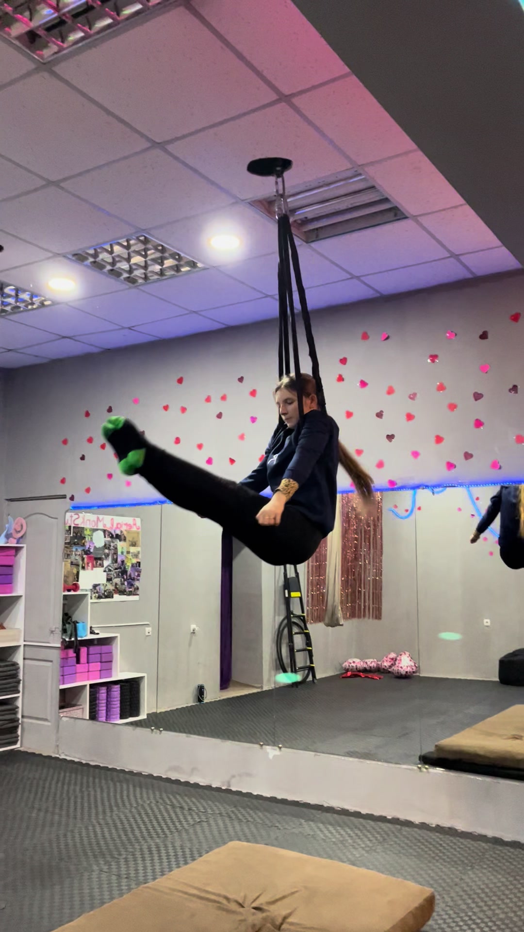 @Aerial monk studio