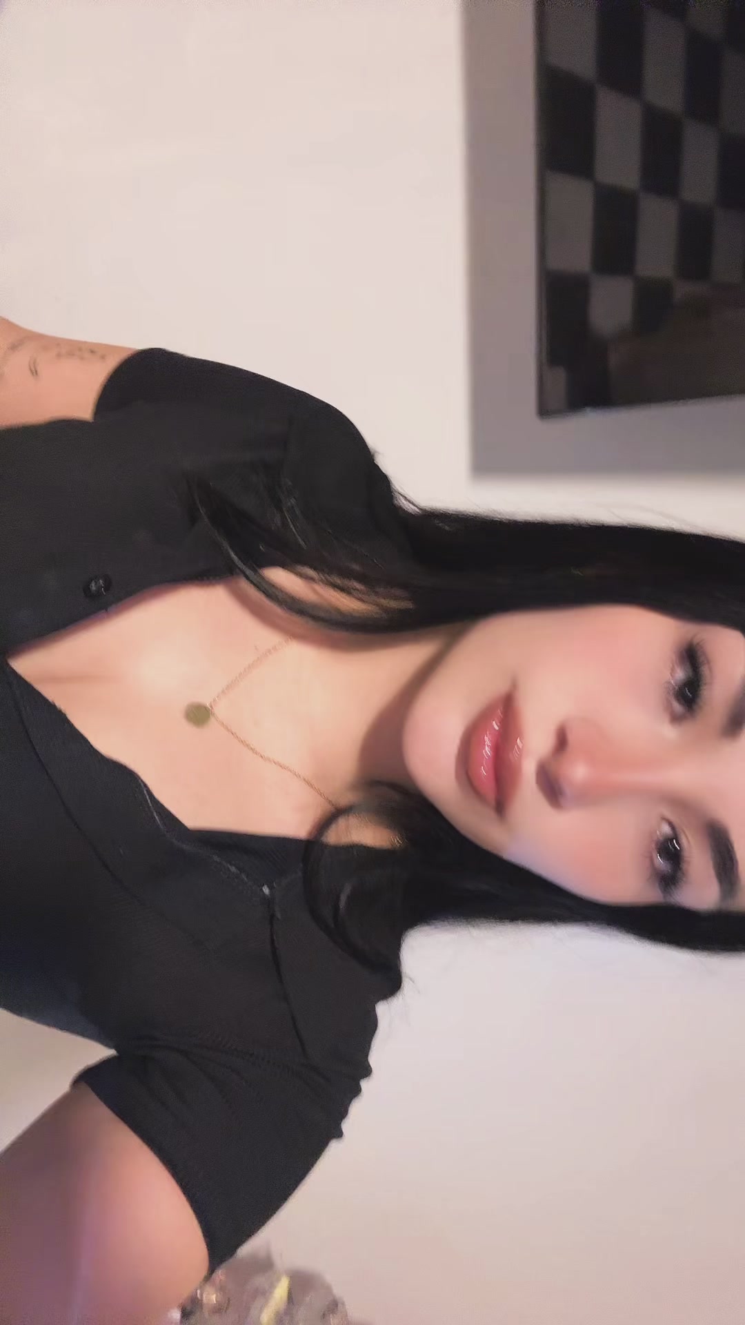 @Niki