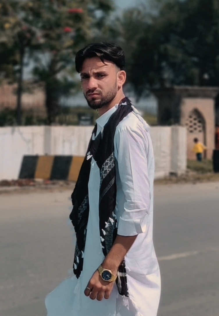 @🦅 HAPPY WASEEM 👑