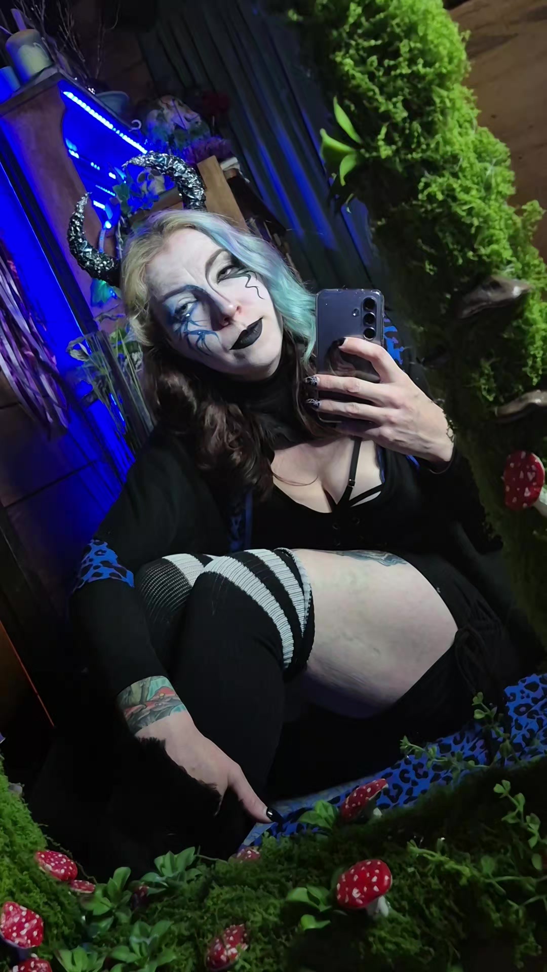 @💜🖤💙Sarah💙🖤💜