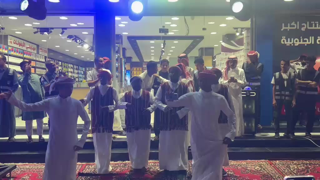 @مطعم القوز للأسماك.الدرب🧿