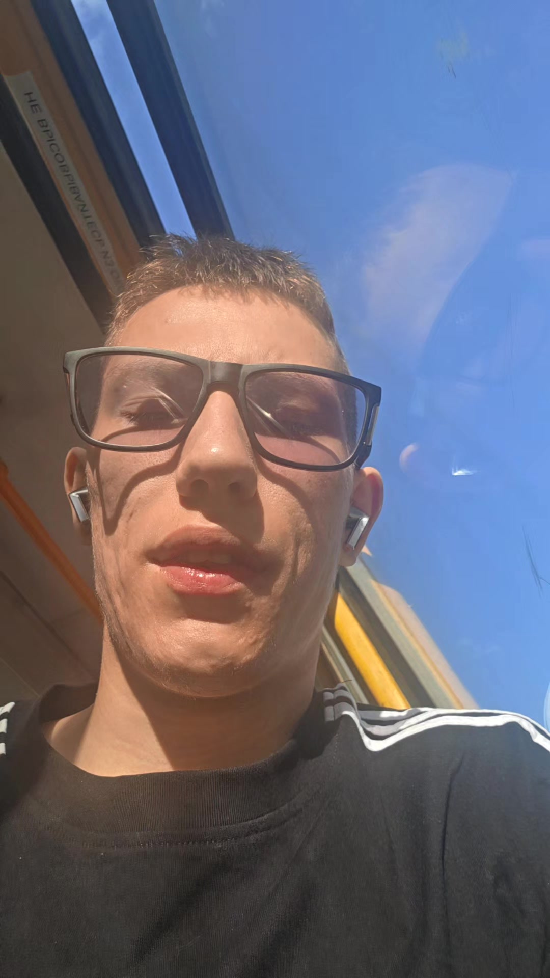 @usert6gmv9