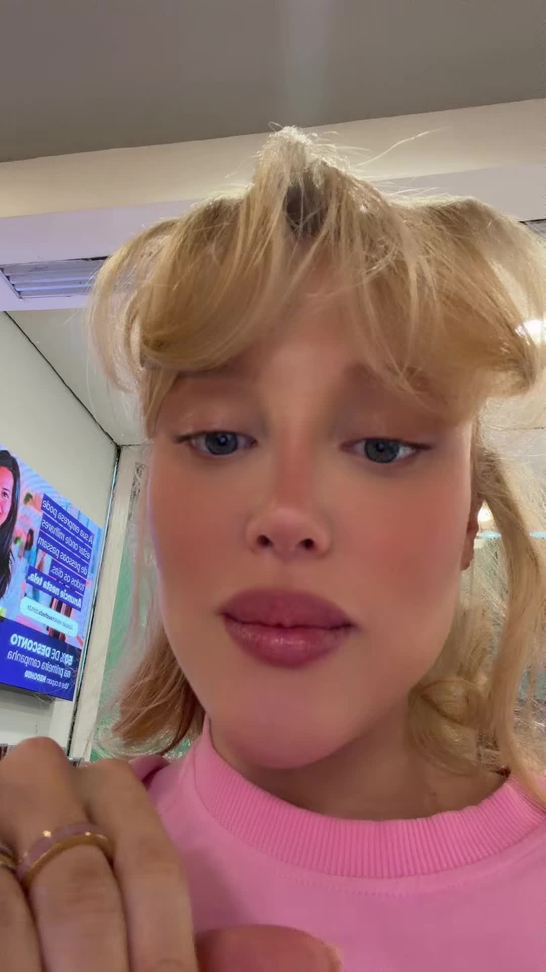 @Malu vlogs