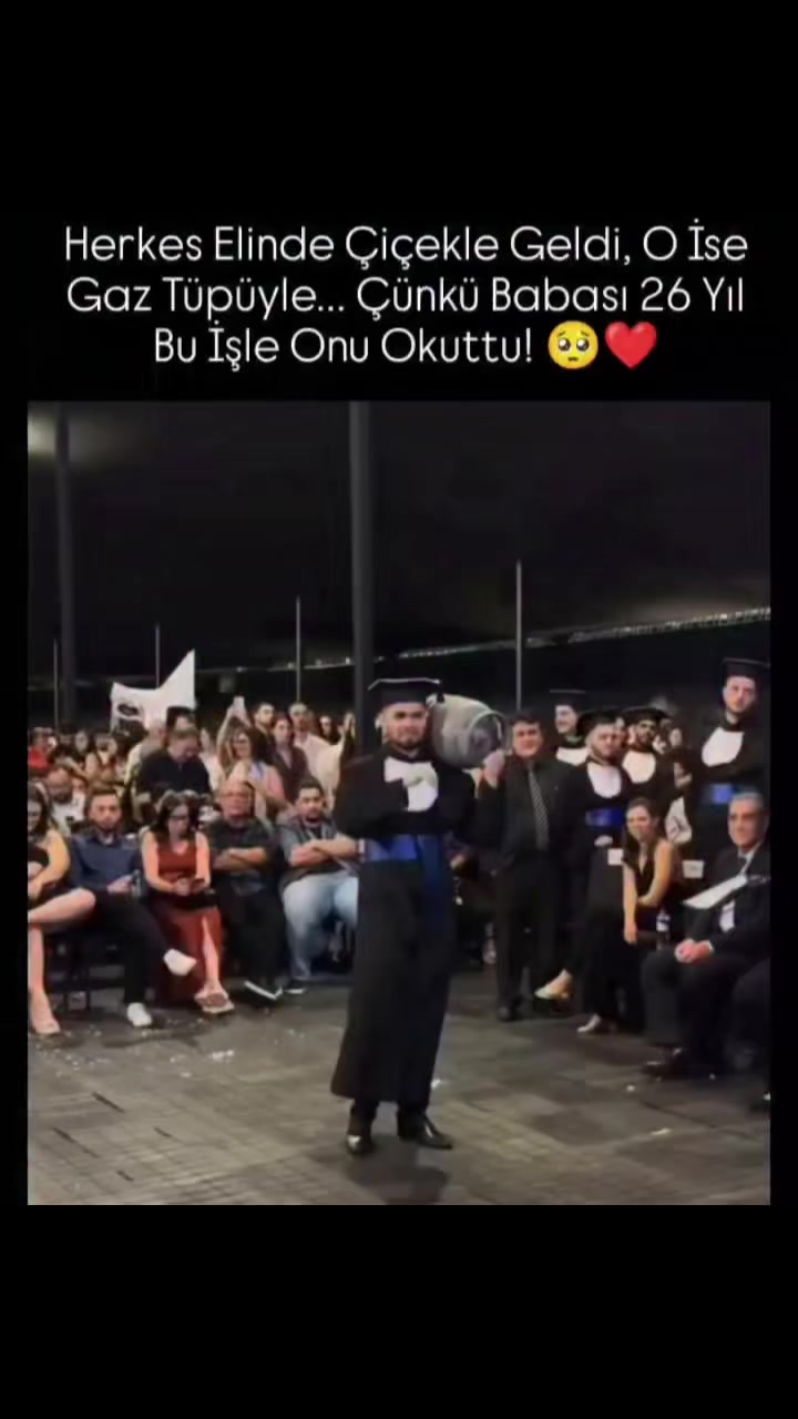 @LOSTURCOS 🇹🇷🇫🇷