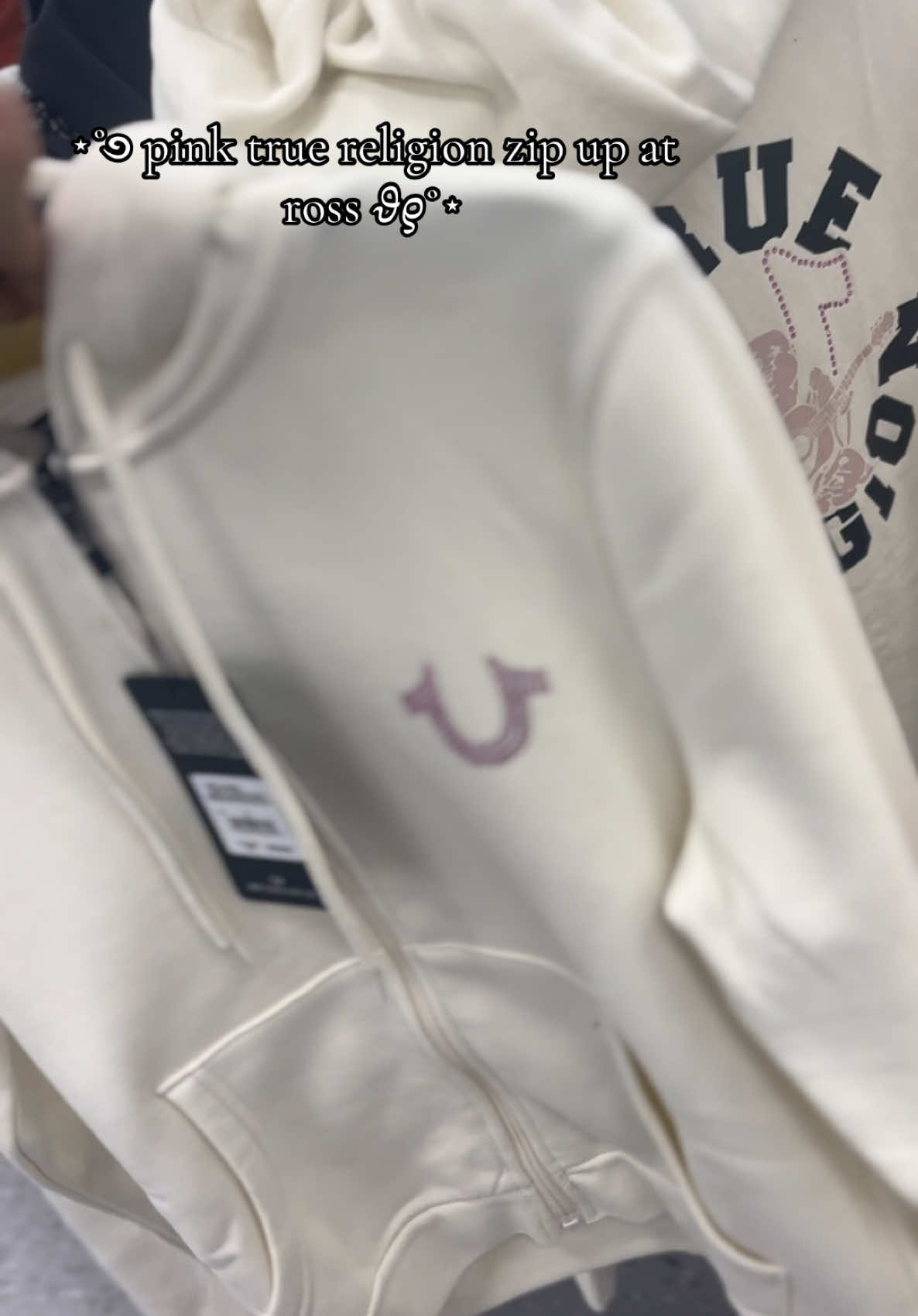 @hkfinds