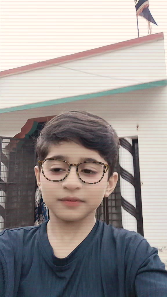 @Khanzadii🦋