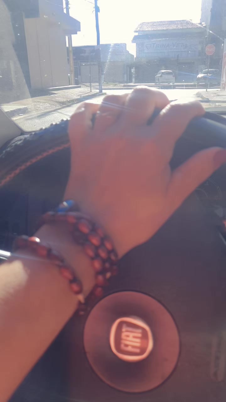 @valbarbosa
