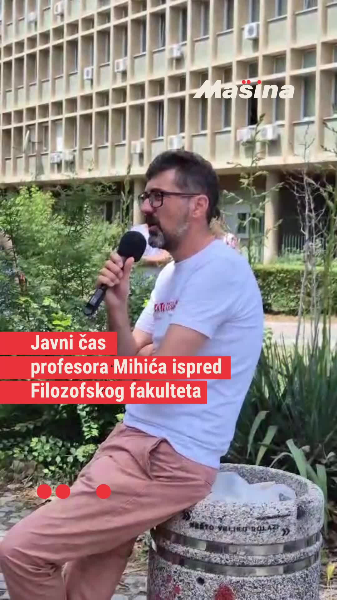 @Mašina