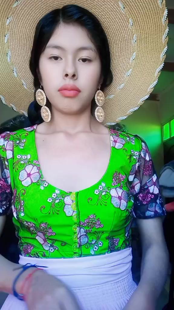 @⚘️😻GARCIA FLORES🌱✨️
