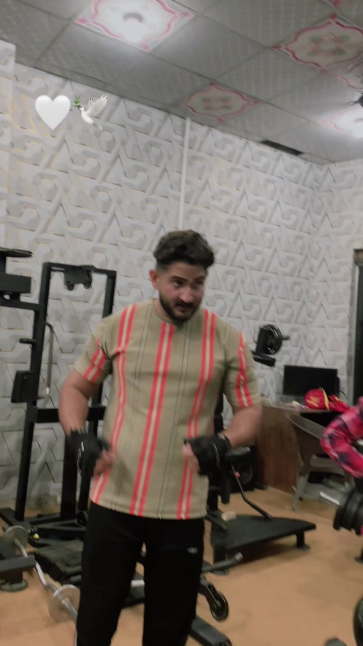 @NR پیارے 😍