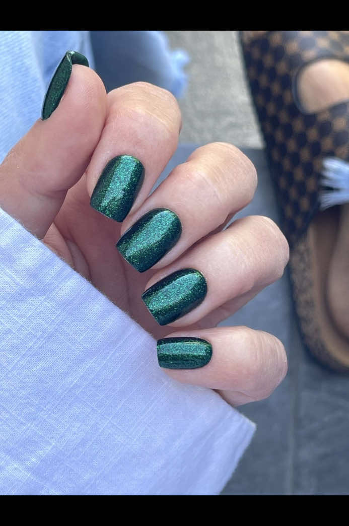 @๐ Dawn | Red Aspen Nails