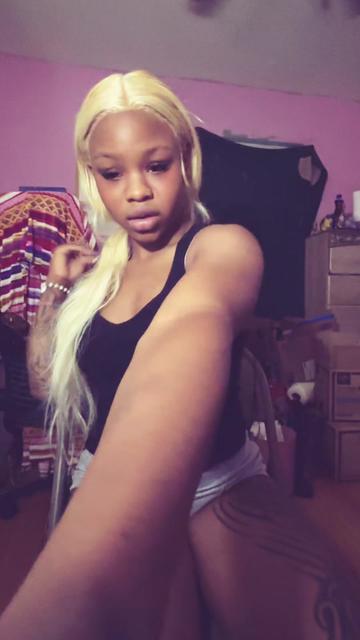 @Kaliyah