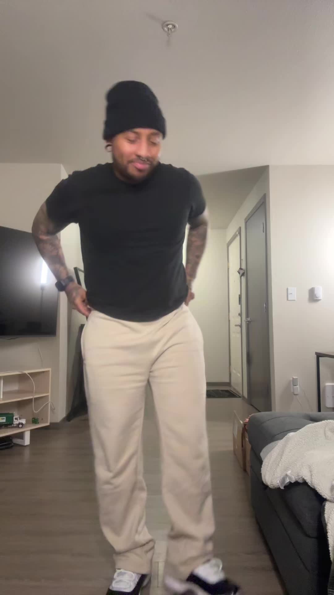 @normalguy20_