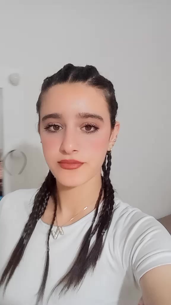 @zaYÿ__nEëb