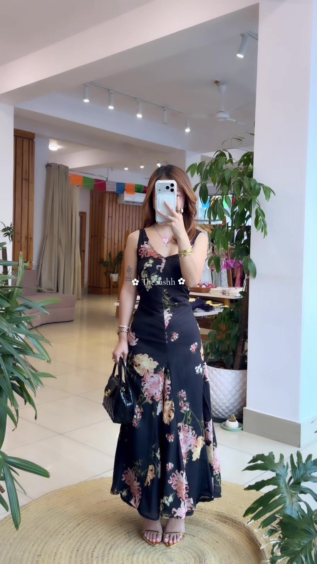 @THEAASHH