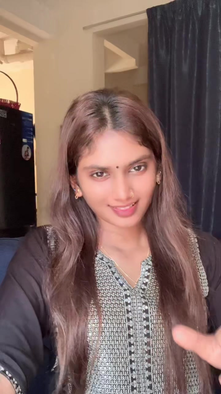 @Thivya 🤍