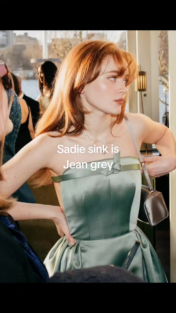 @★