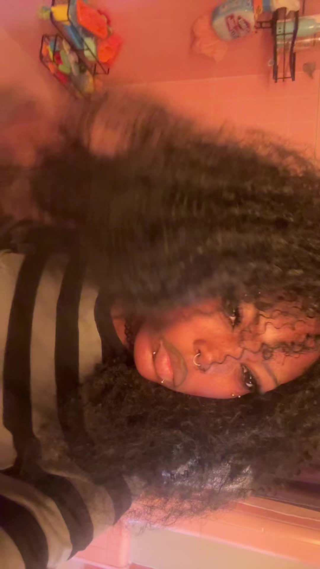 @𝙑𝙞𝙖&ensp;ᥫ᭡