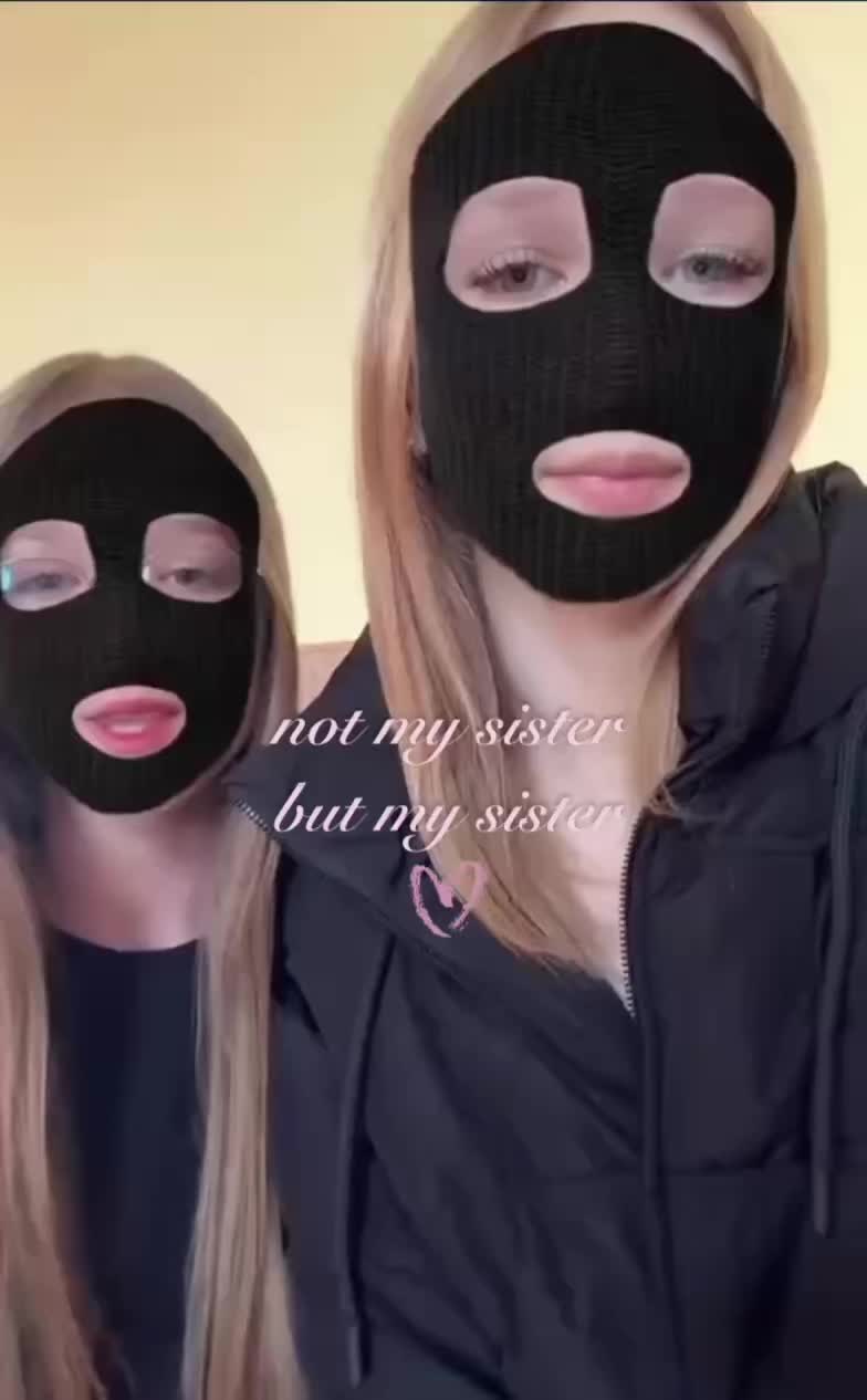 @сонечкк🫧