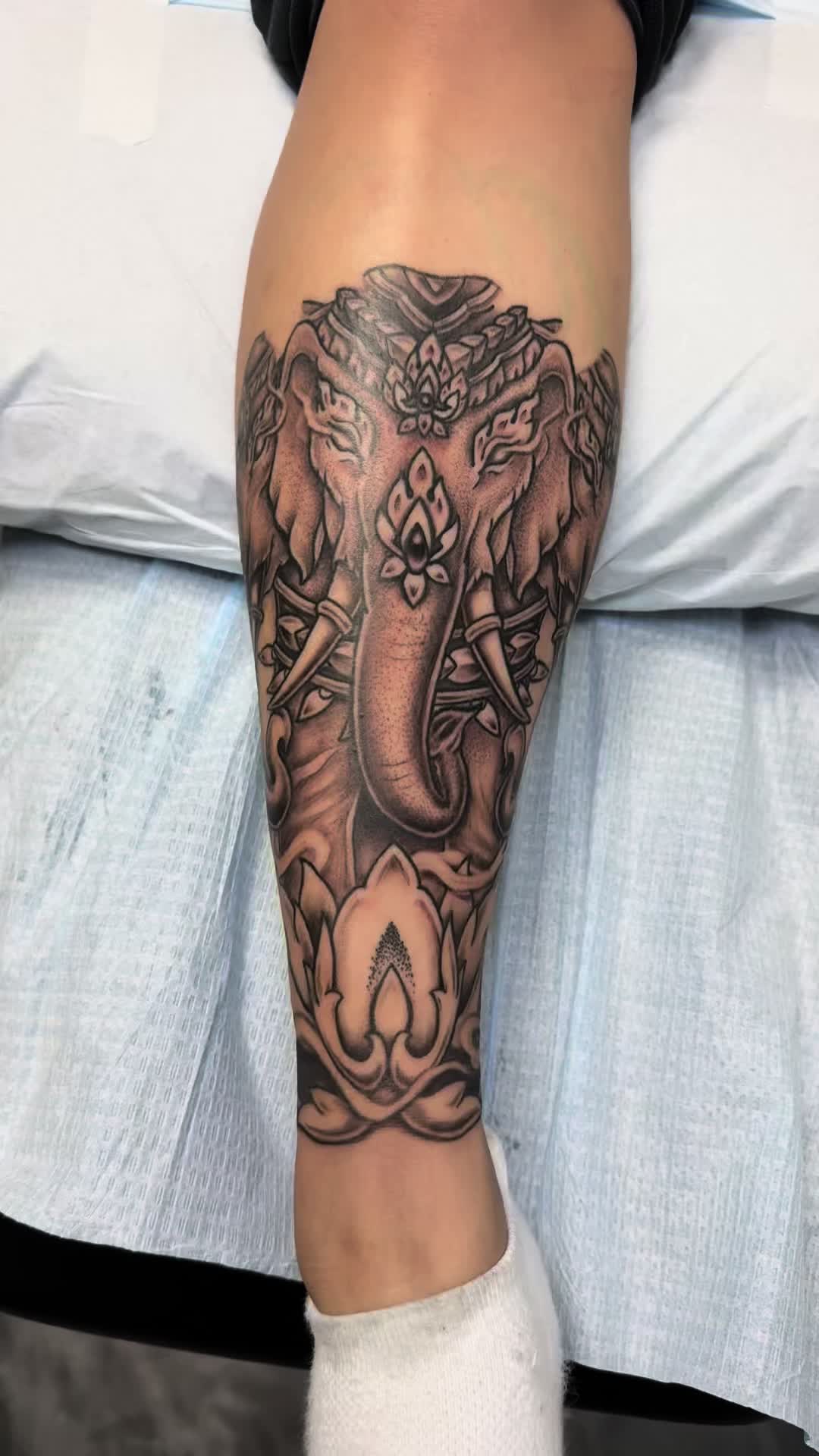 @mekong_lotus