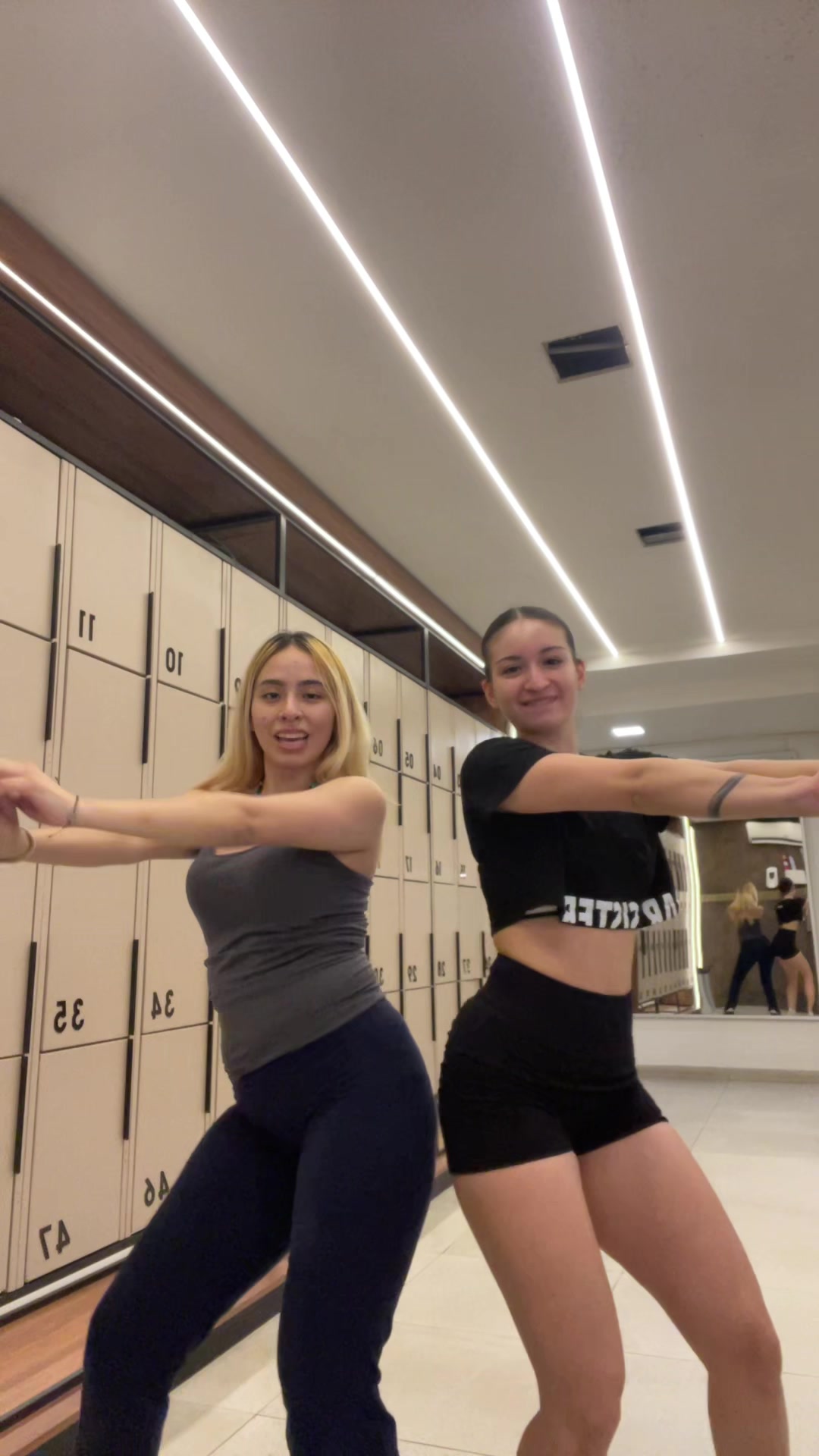 @Isa Espinoza