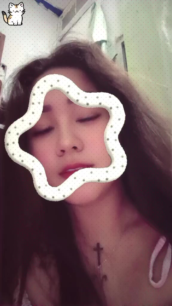 @girlwithmorearts@24
