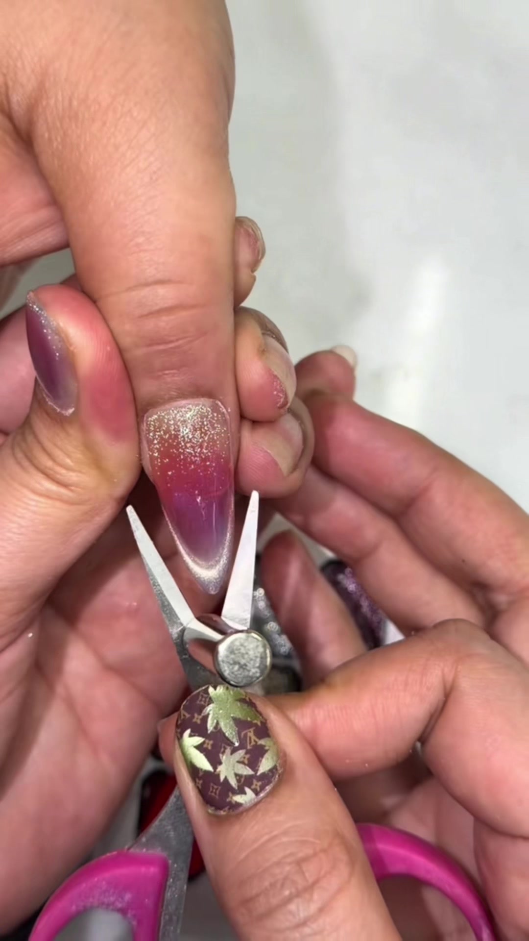 @Riya's Nails