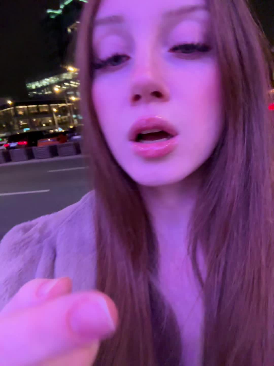 @lisaknvlv