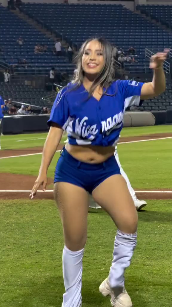 @ameliagray