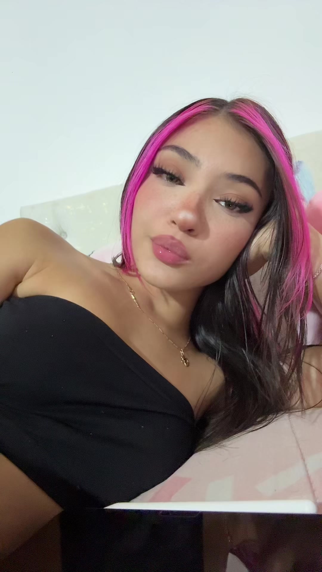 @Zharic Manuela
