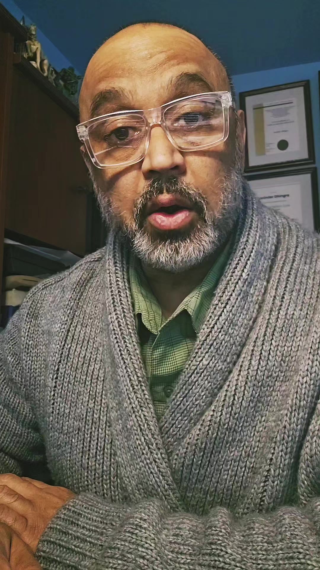 @🇨🇦 sonidhingra 🇨🇦