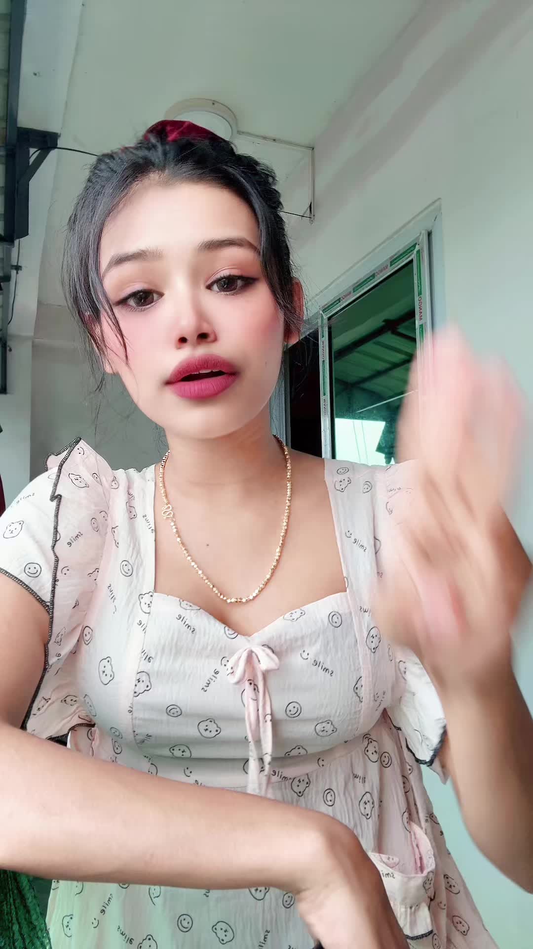 @Jj